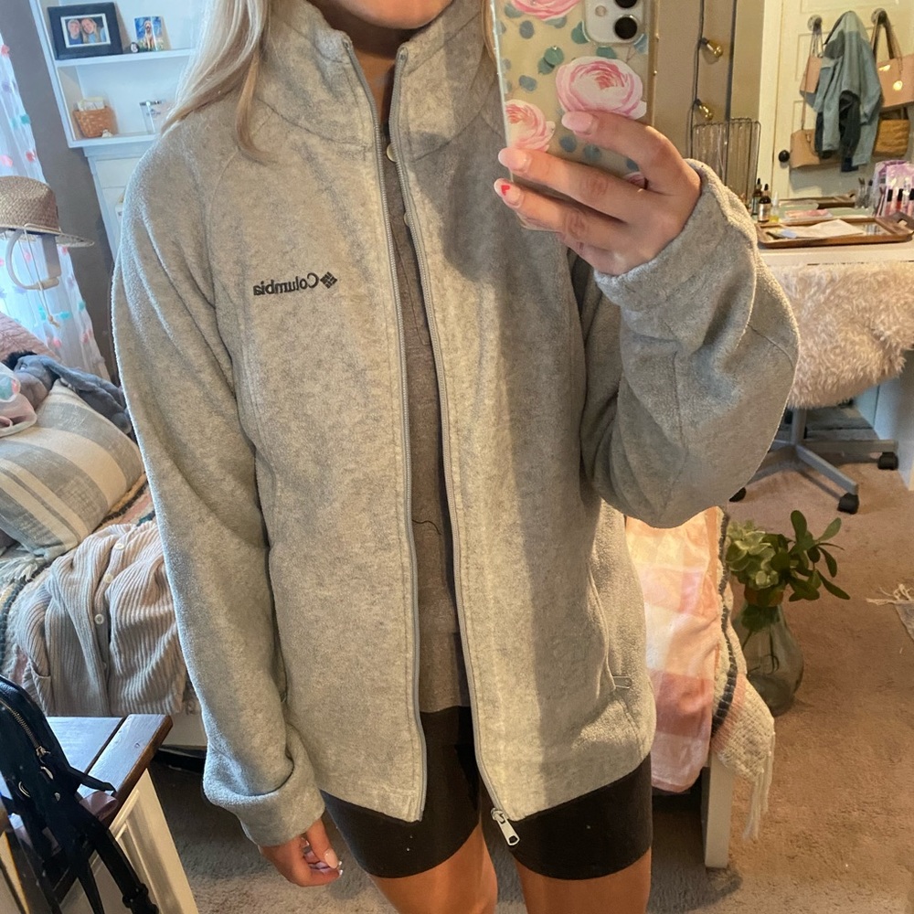 Columbia Zip-Up - Picture 2 of 6